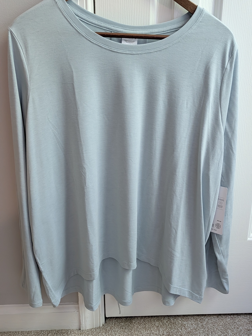 NEW***Athleta "With Was Top"